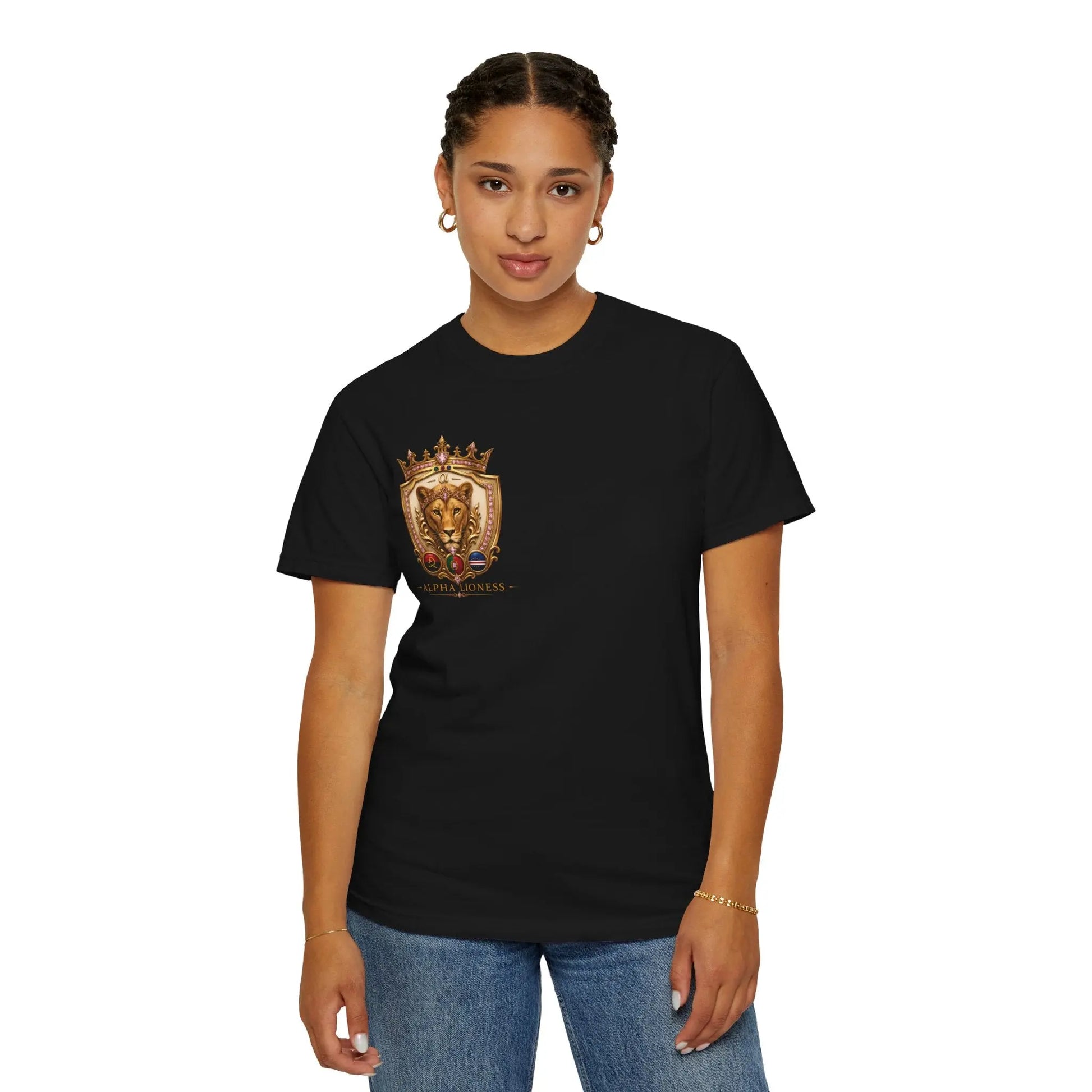 Lioness  T-shirt Printify