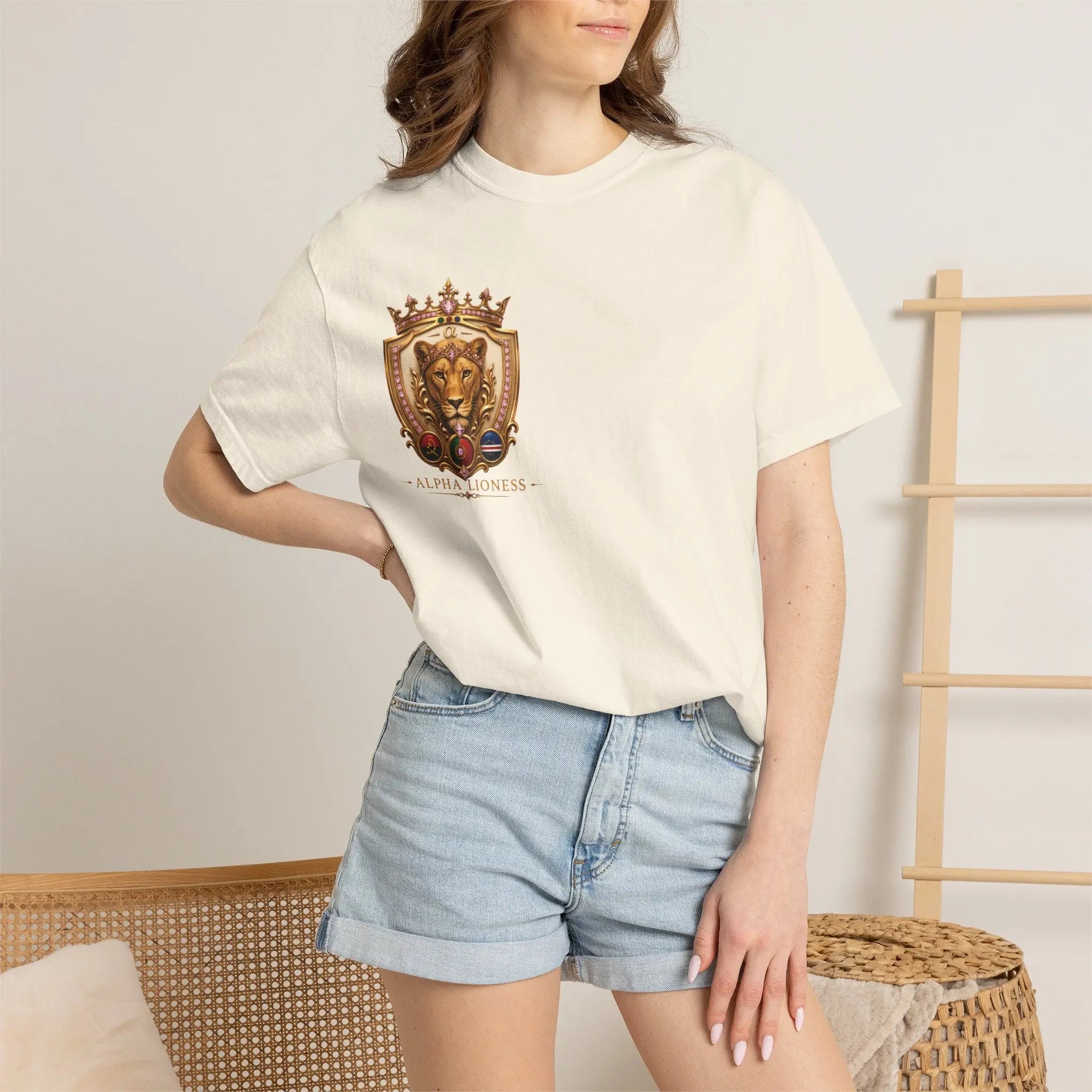 Lioness  T-shirt Printify